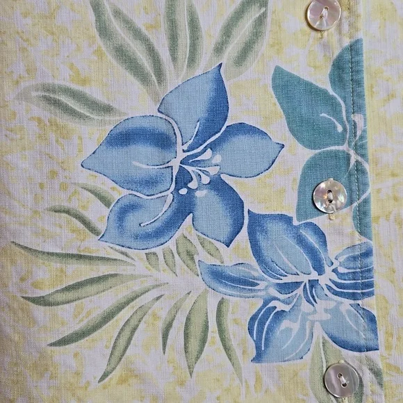 Vintage Tommy Bahama Floral Button-Up Blouse Size L - Picture 6 of 9